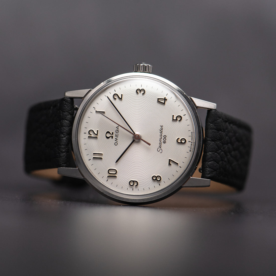 1965 OMEGA SEAMASTER 600 ARABIC CONCENTRIC CIRCLES CAL. 601 REF. 135.011