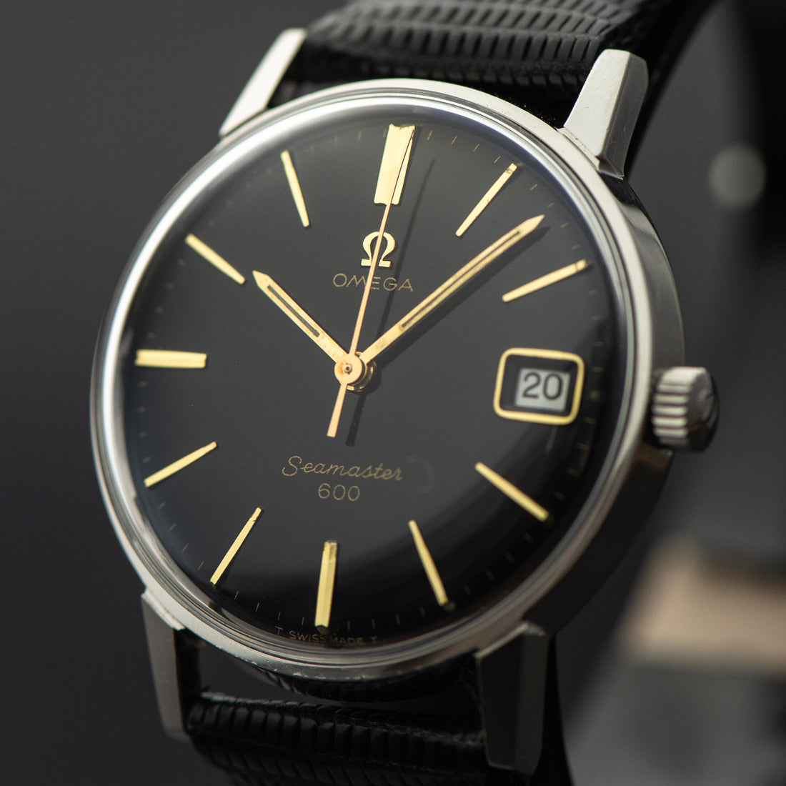 1964 OMEGA SEAMASTER 600 GLOSS BLACK CAL. 611 REF. 136.011