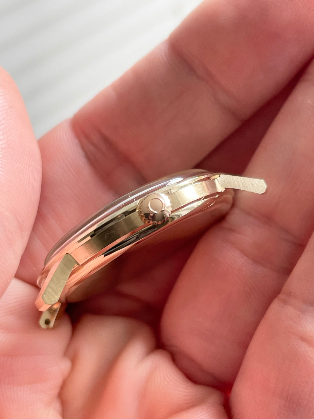 1968 14K GOLD OMEGA GENEVE SUNBURST CAL. 601 REF. 131.021 SP