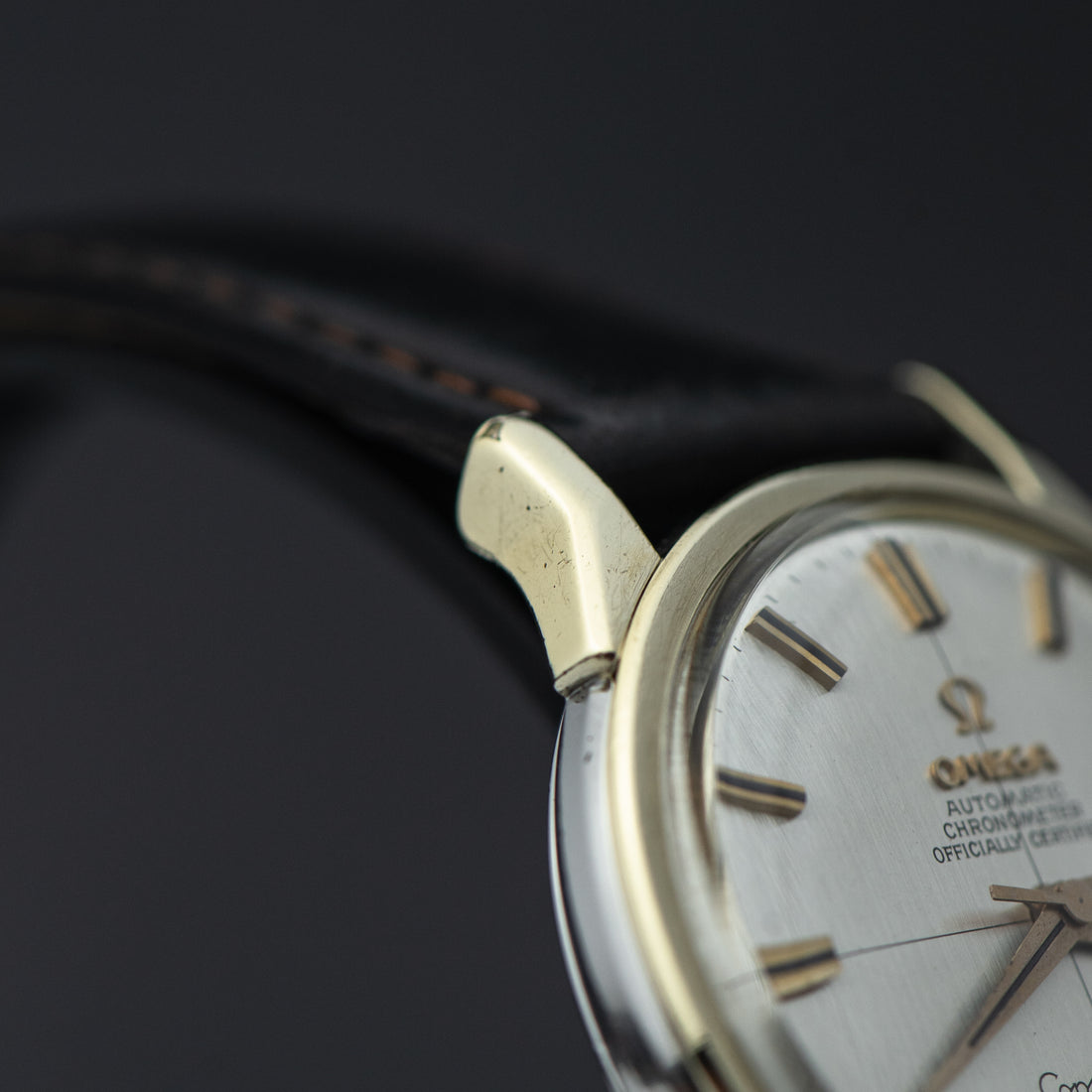 1966 OMEGA CONSTELLATION CROSSHAIR DOG-LEG CAL. 561 REF. 168.005