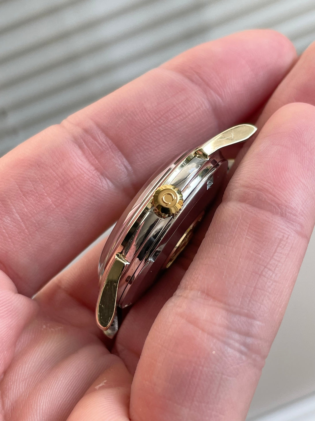 1961 OMEGA CONSTELLATION TWO TONE CROSSHAIR PIE PAN CAL. 561 REF. 14393 61 SC