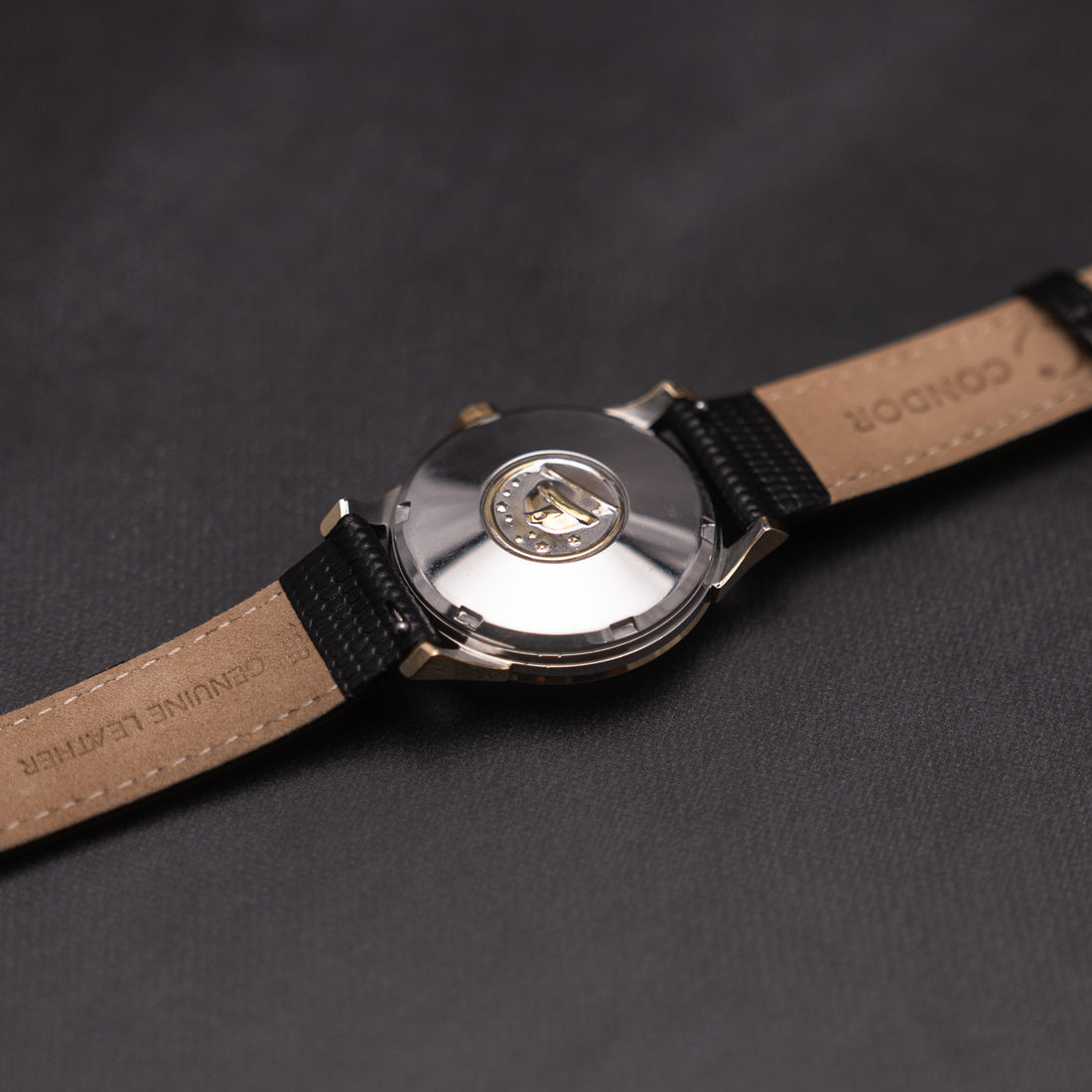 1963 OMEGA CONSTELLATION PIE PAN CROSSHAIR SUNBURST DOG-LEG CAL. 561 REF. 168.005