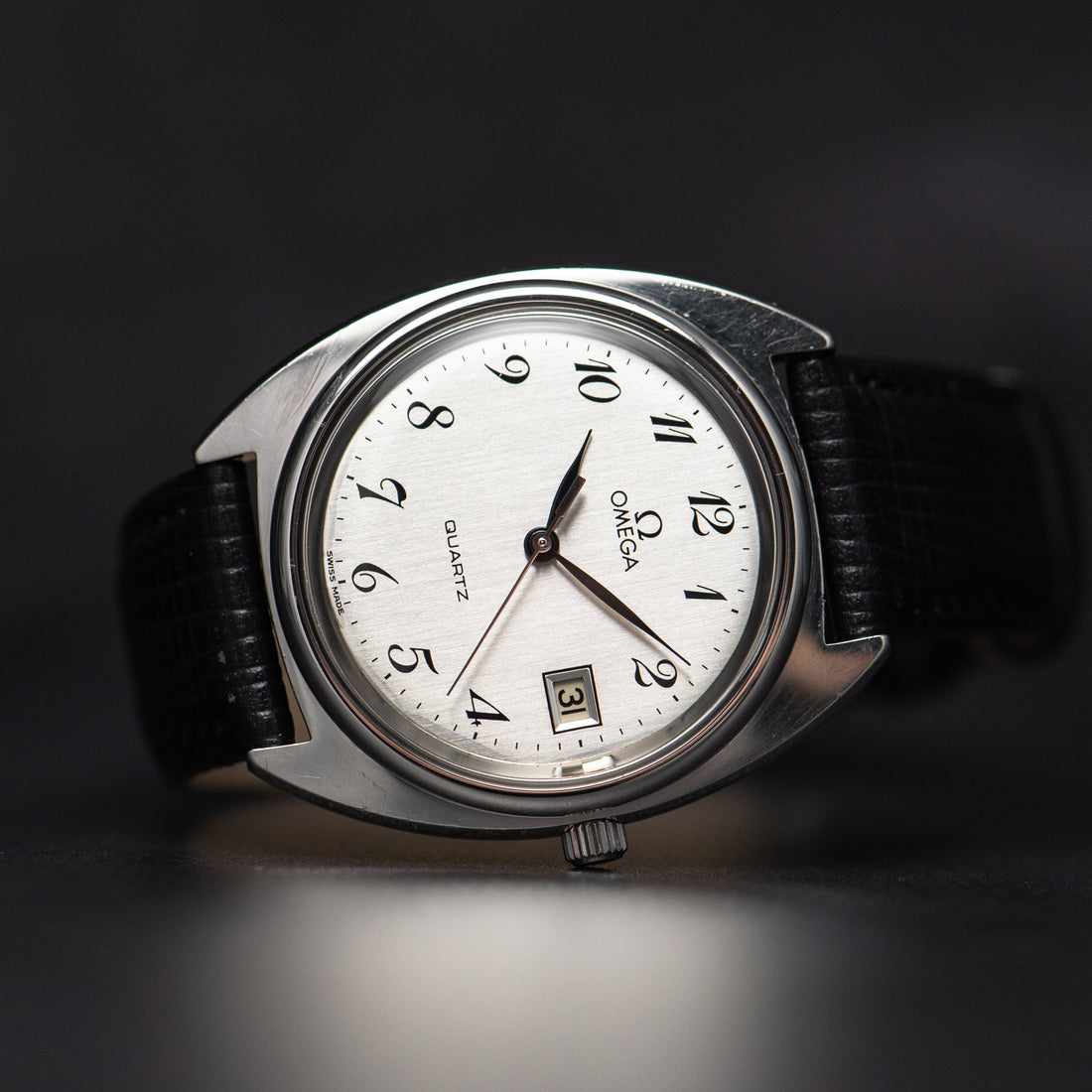 1979 C-SHAPE OMEGA BREGUET CAL. 1370 REF. 196.0121