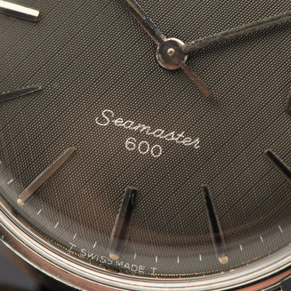 1966 OMEGA SEAMASTER 600 GREY LINEN CAL. 611 REF. 136.011