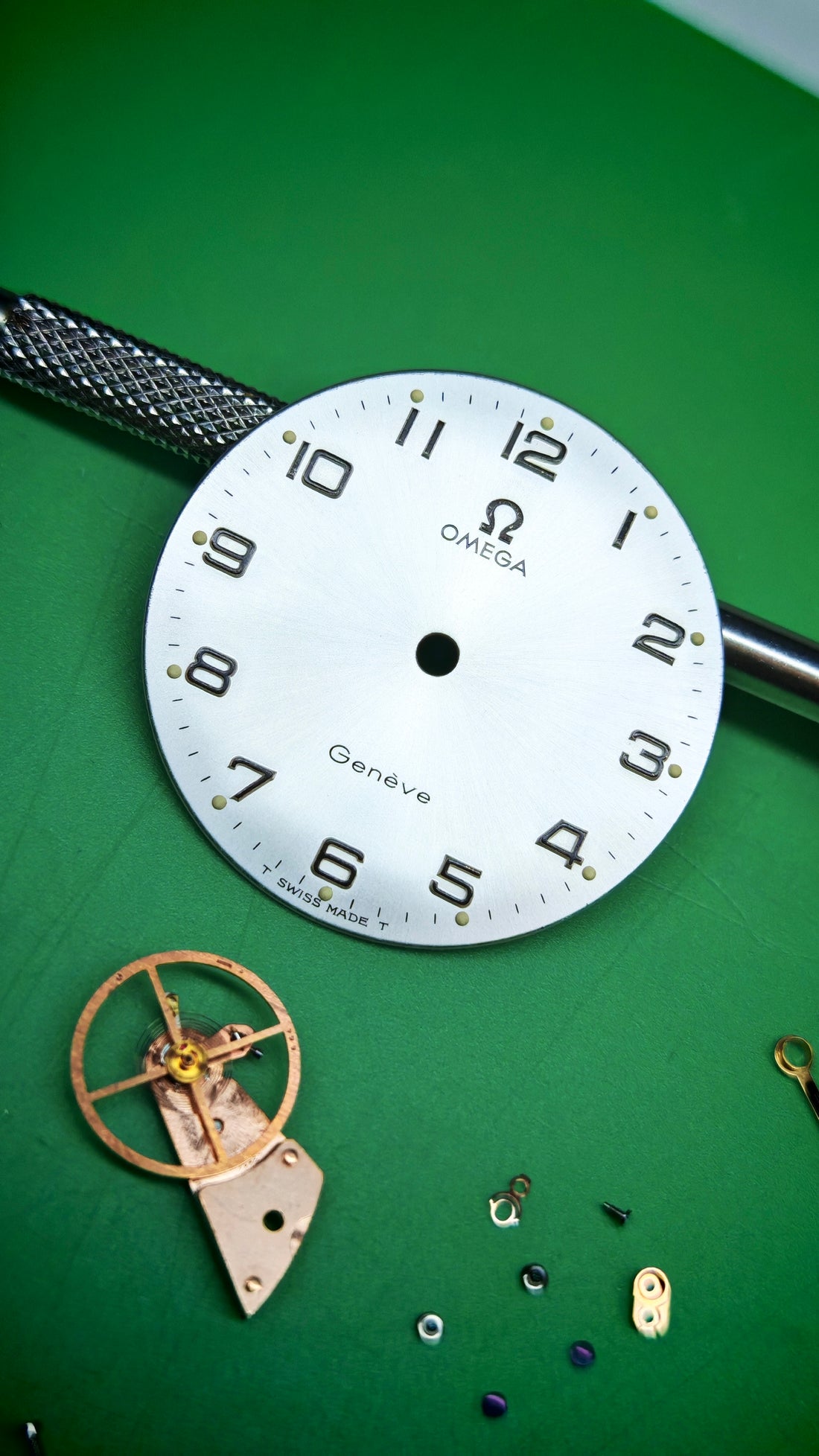 1969 OMEGA GENEVE ARABIC CAL. 601 REF. 135.070