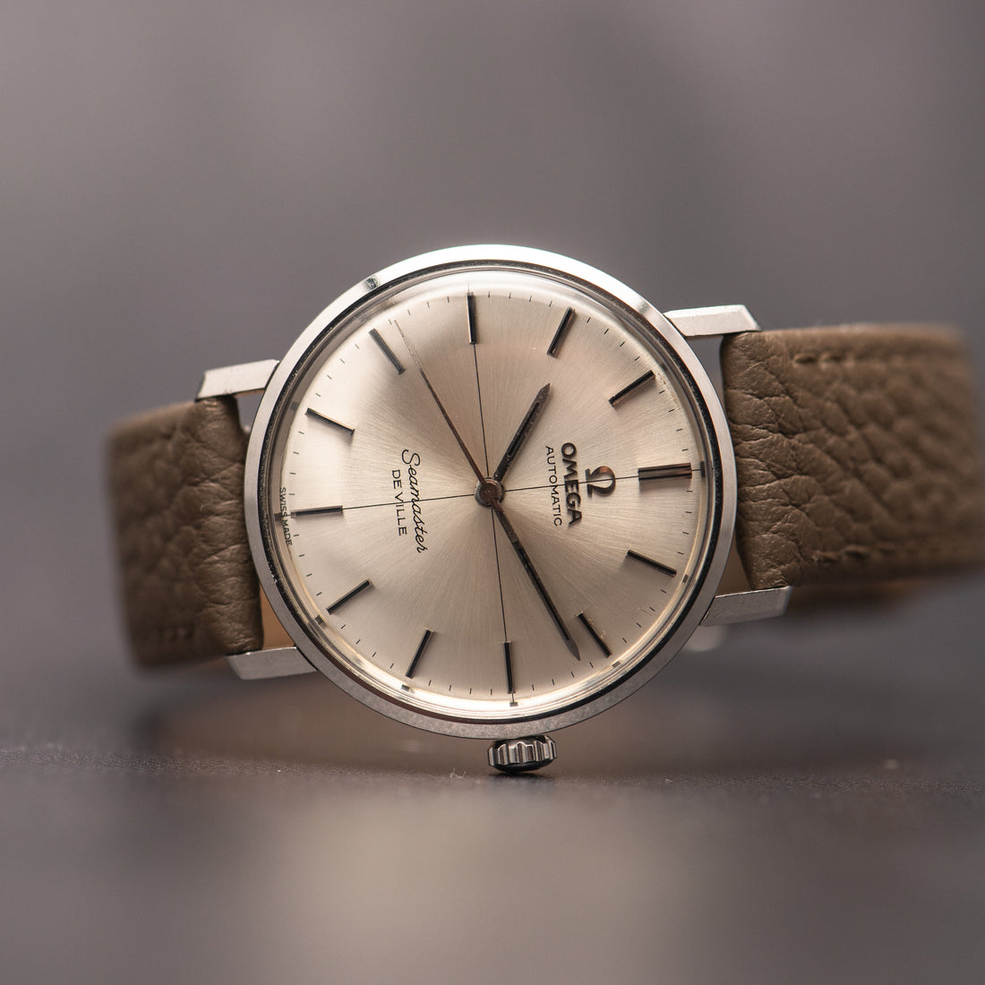 1966 OMEGA SEAMASTER DE VILLE CROSSHAIR SUNBURST CAL. 552 REF. 165.020