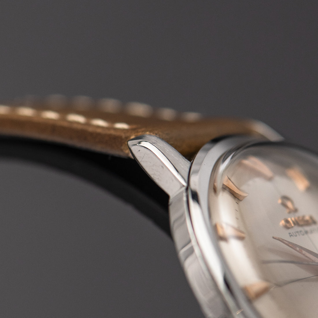 1961 OMEGA GENEVE TWO TONE CROSSHAIR SUNBURST CAL. 562 REF. 14703-2SC