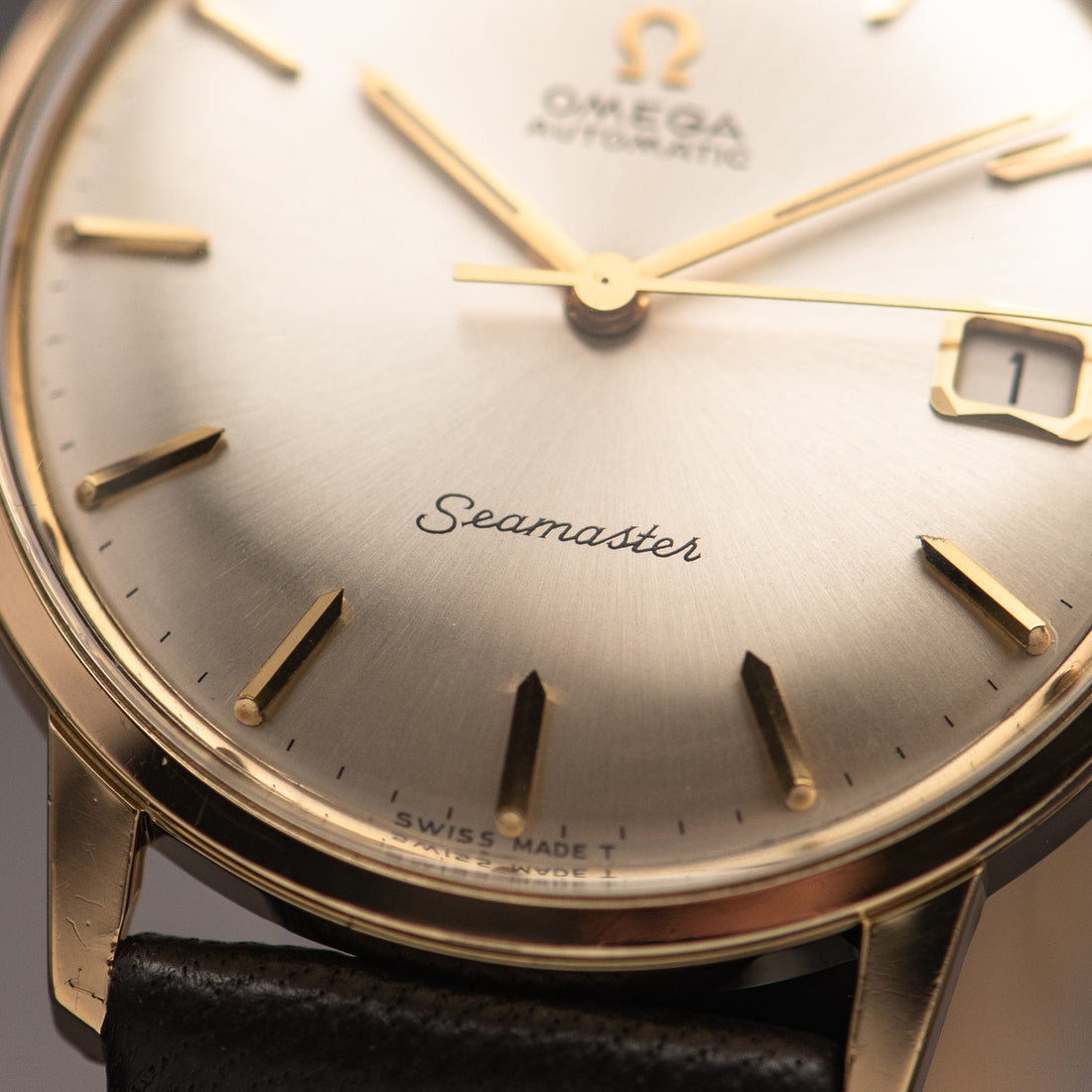 1963 OMEGA SEAMASTER SUNBURST CAL. 562 REF. 166.002