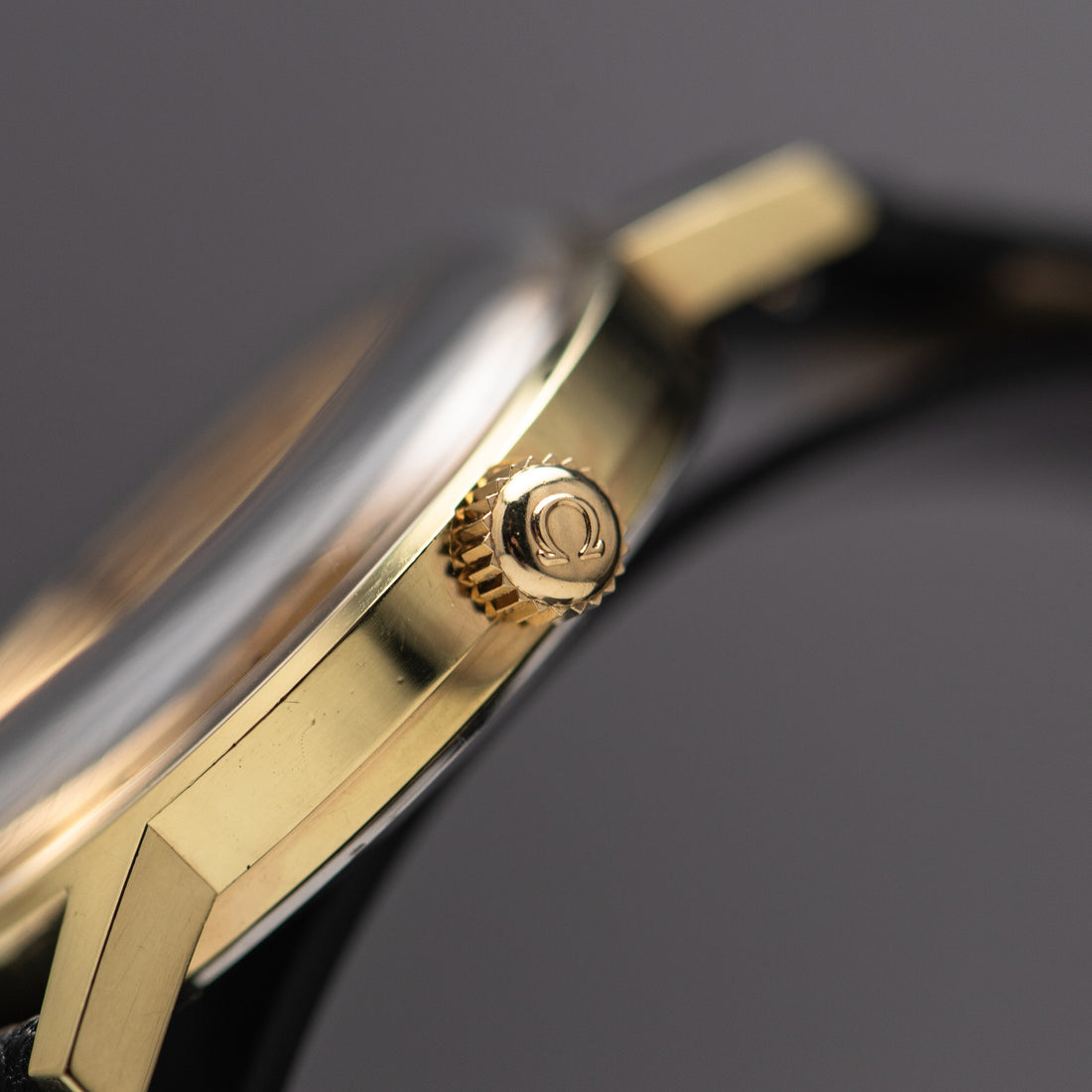 1969 OMEGA GENEVE SUNBURST CAL. 601 REF. 135.070