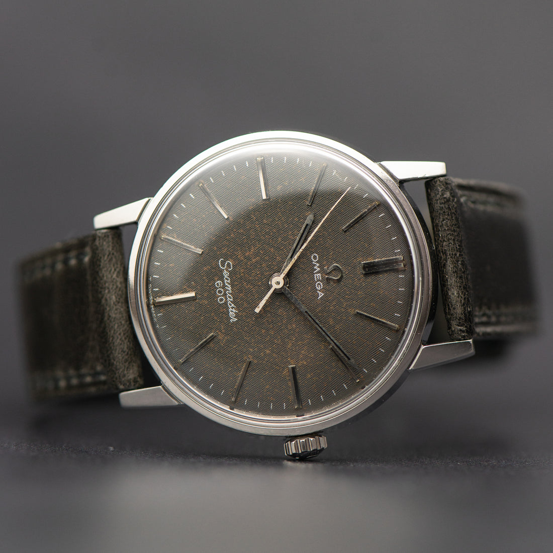 1965 OMEGA SEAMASTER 600 GREY LINEN CAL. 601 REF. 135.011