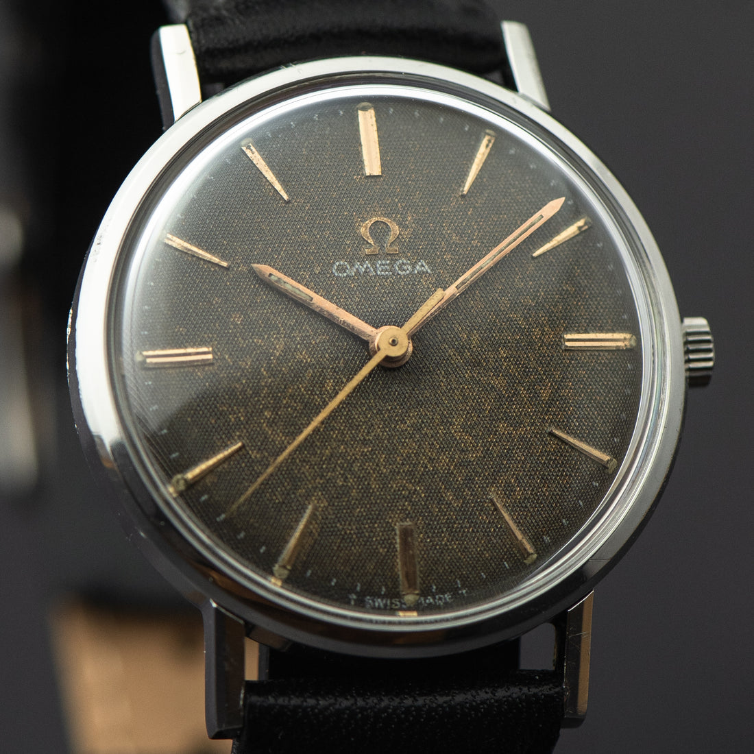 1966 MIDSIZE OMEGA GENEVE GREY LINEN CAL. 601 REF. 131.018