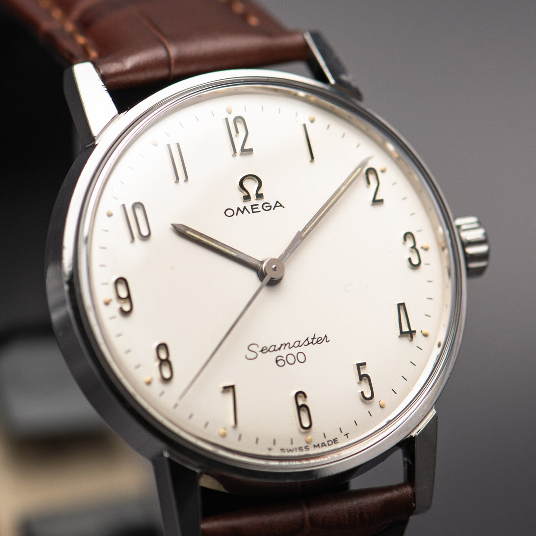 1964 OMEGA SEAMASTER 600 ARABIC CAL. 601 REF. 135.011