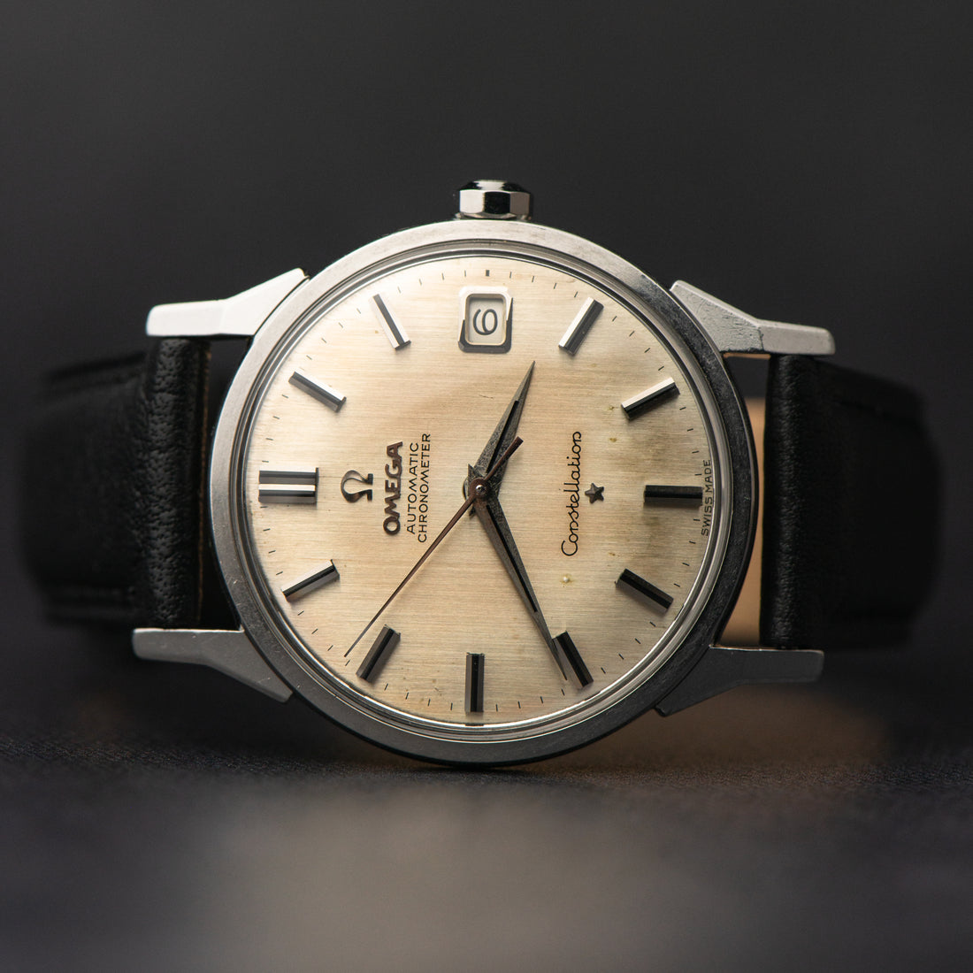 1962 OMEGA CONSTELLATION DOG-LEG CAL. 561 REF. 14902 62 SC