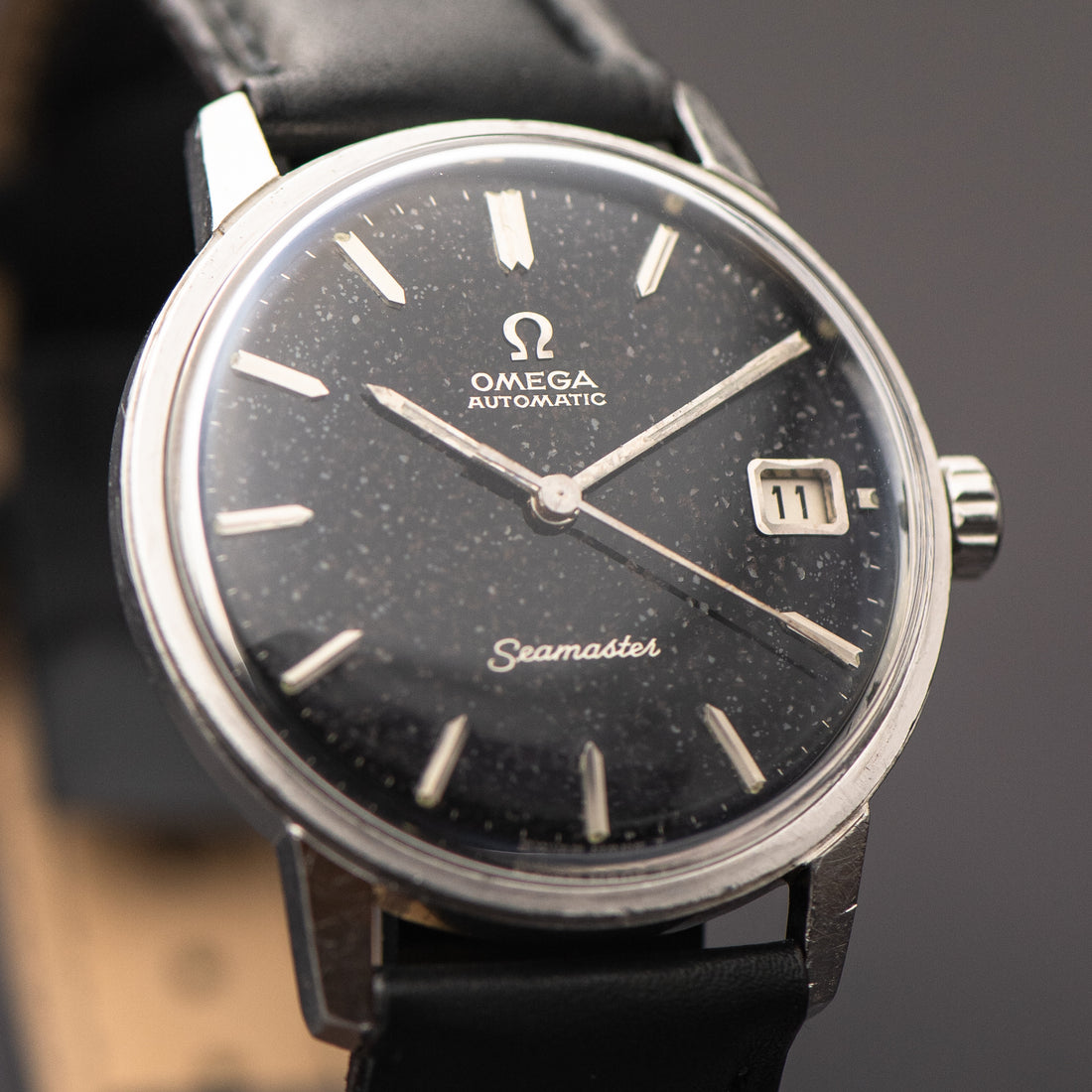 1966 OMEGA SEAMASTER GLOSS BLACK TROPICAL STARDUST CAL. 562 REF. 166.002