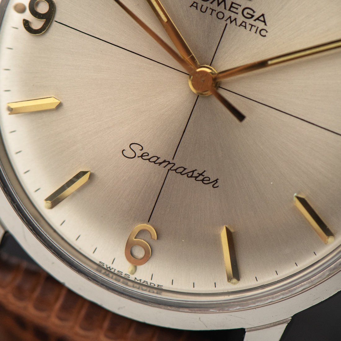 1963 OMEGA SEAMASTER CROSSHAIR SUNBURST EXPLORER CAL. 552 REF. 165.001