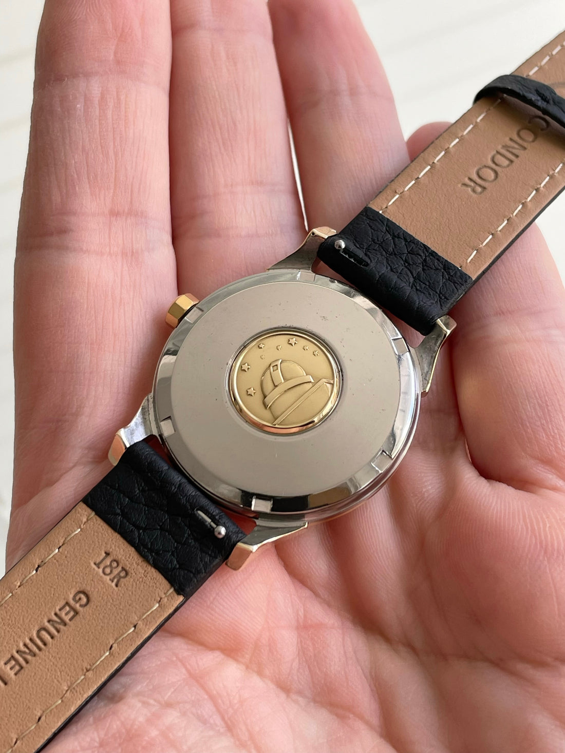 1966 OMEGA CONSTELLATION PIE PAN CROSSHAIR SUNBURST DOG-LEG CAL. 561 REF. 168.005
