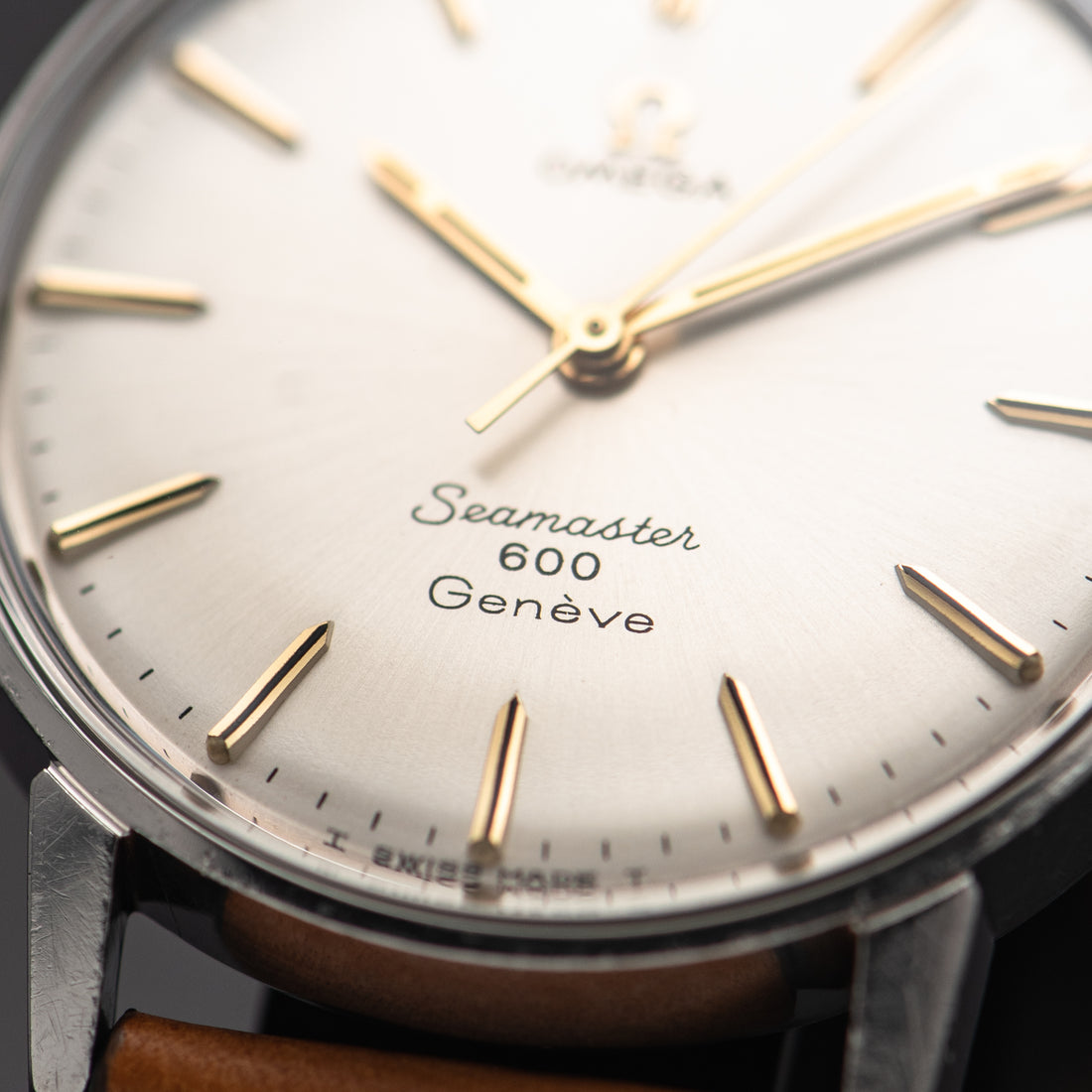 1967 DOUBLE SIGNED OMEGA SEAMASTER 600 GENEVE SUNBURST CAL. 601 REF. 135.011