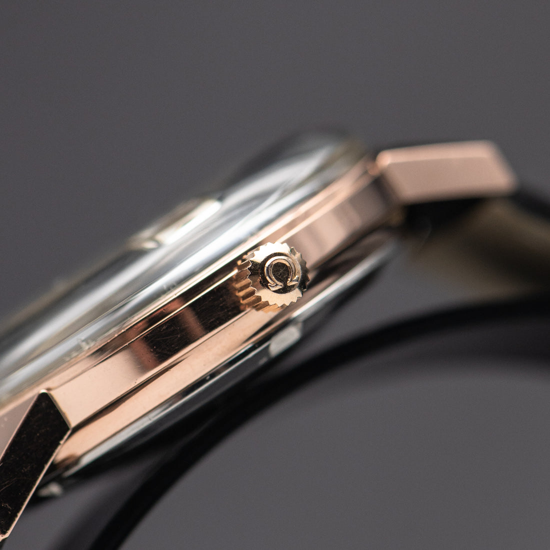 1967 ROSE GOLD OMEGA SEAMASTER SPEEDMASTER COMPANION WHITE TECHNICAL RED CROSSHAIR QUICKSET CAL. 565 REF. 166.002