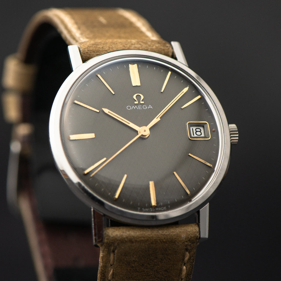 1966 OMEGA GENEVE GREY LINEN CAL. 611 REF. 132.019