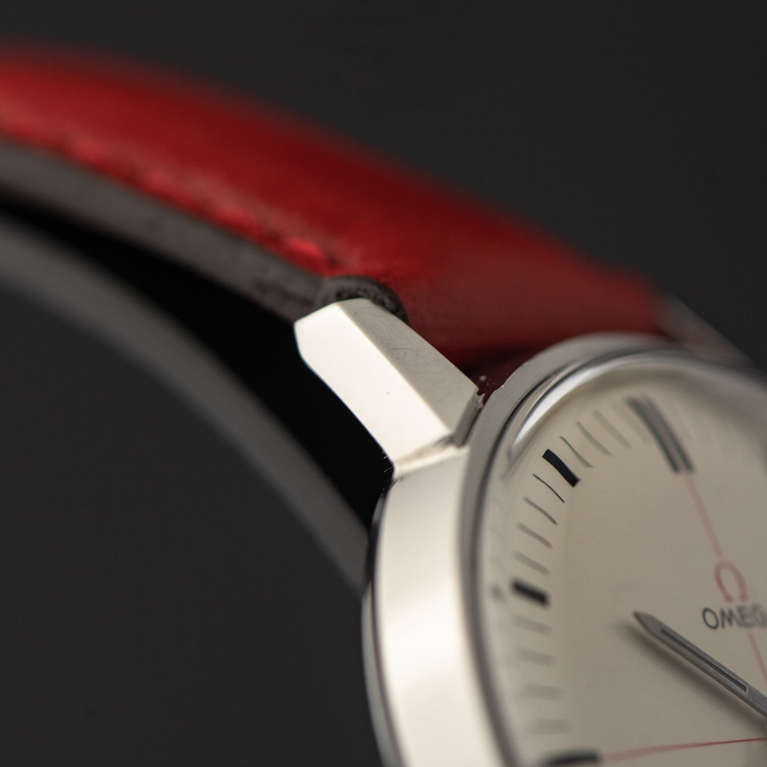 1965 OMEGA SEAMASTER 600 WHITE TECHNICAL RED CROSSHAIR CAL. 611 REF. 136.011