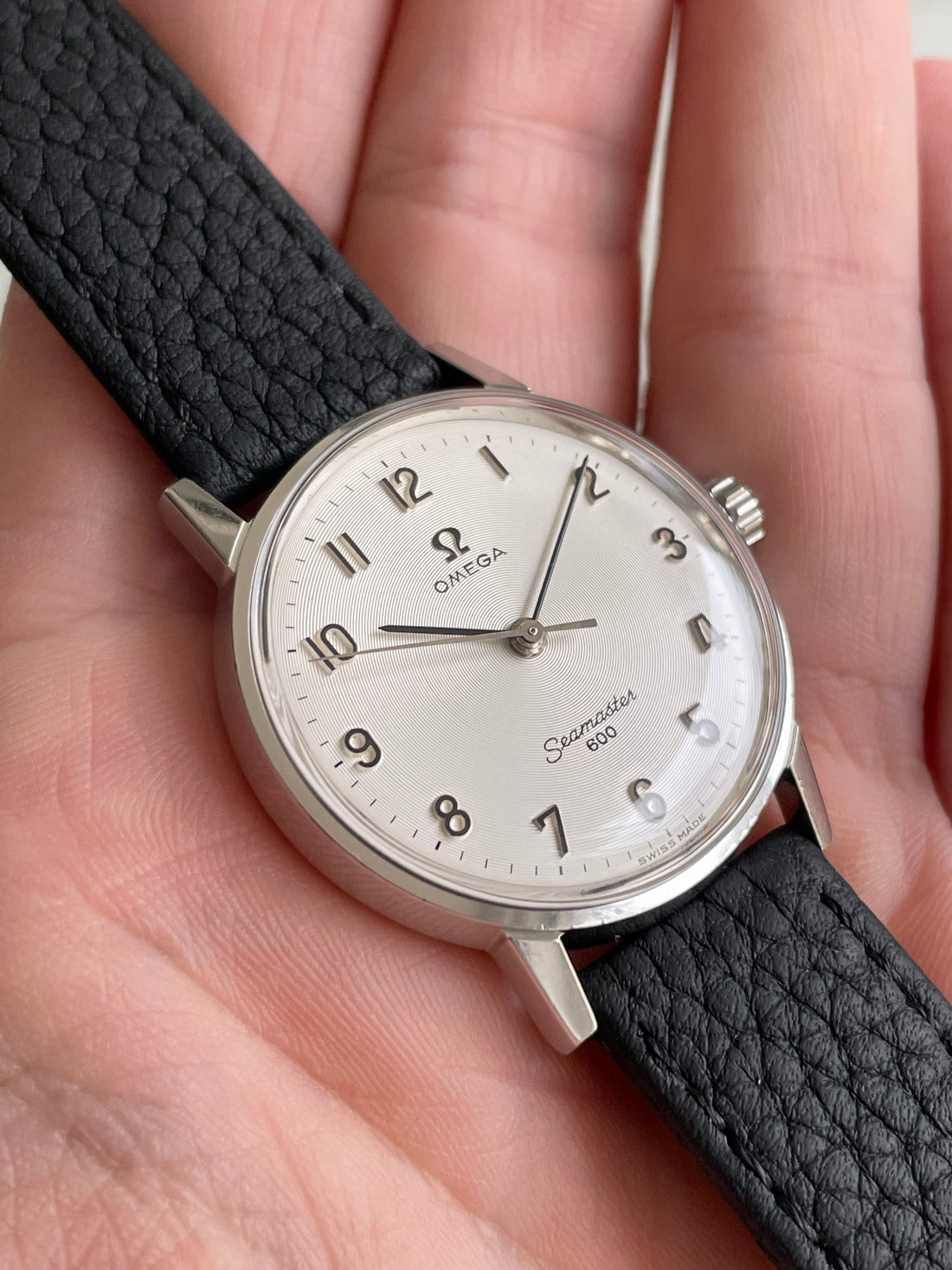 1965 OMEGA SEAMASTER 600 ARABIC CONCENTRIC CIRCLES CAL. 601 REF. 135.011