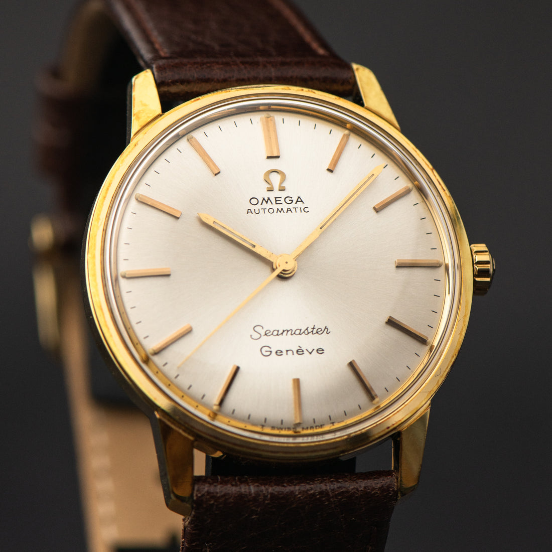 1967 DOUBLE SIGNED OMEGA SEAMASTER GENEVE SUNBURST CAL. 552 REF. 165.002