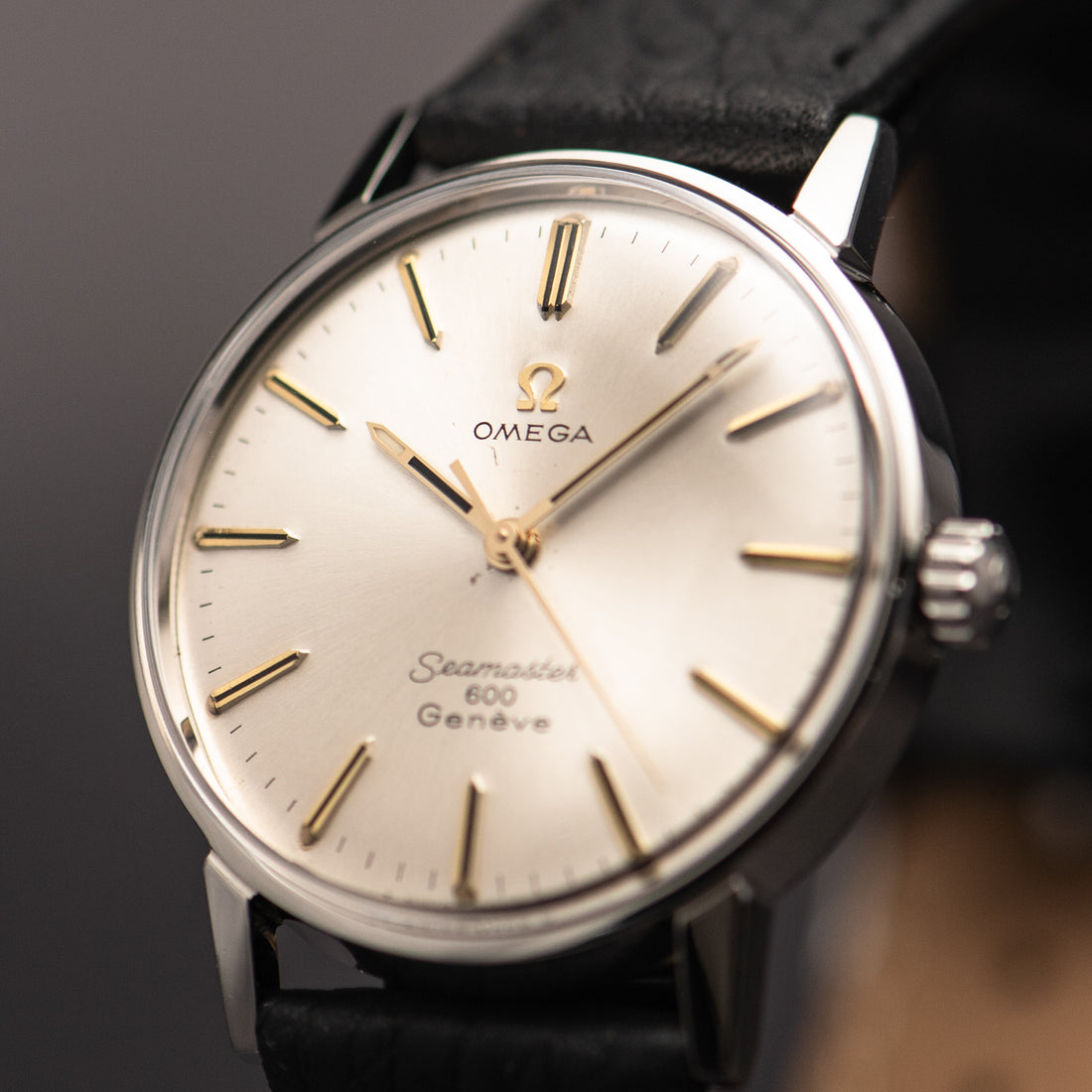 1967 DOUBLE SIGNED OMEGA SEAMASTER 600 GENEVE SUNBURST CAL. 601 REF. 135.011