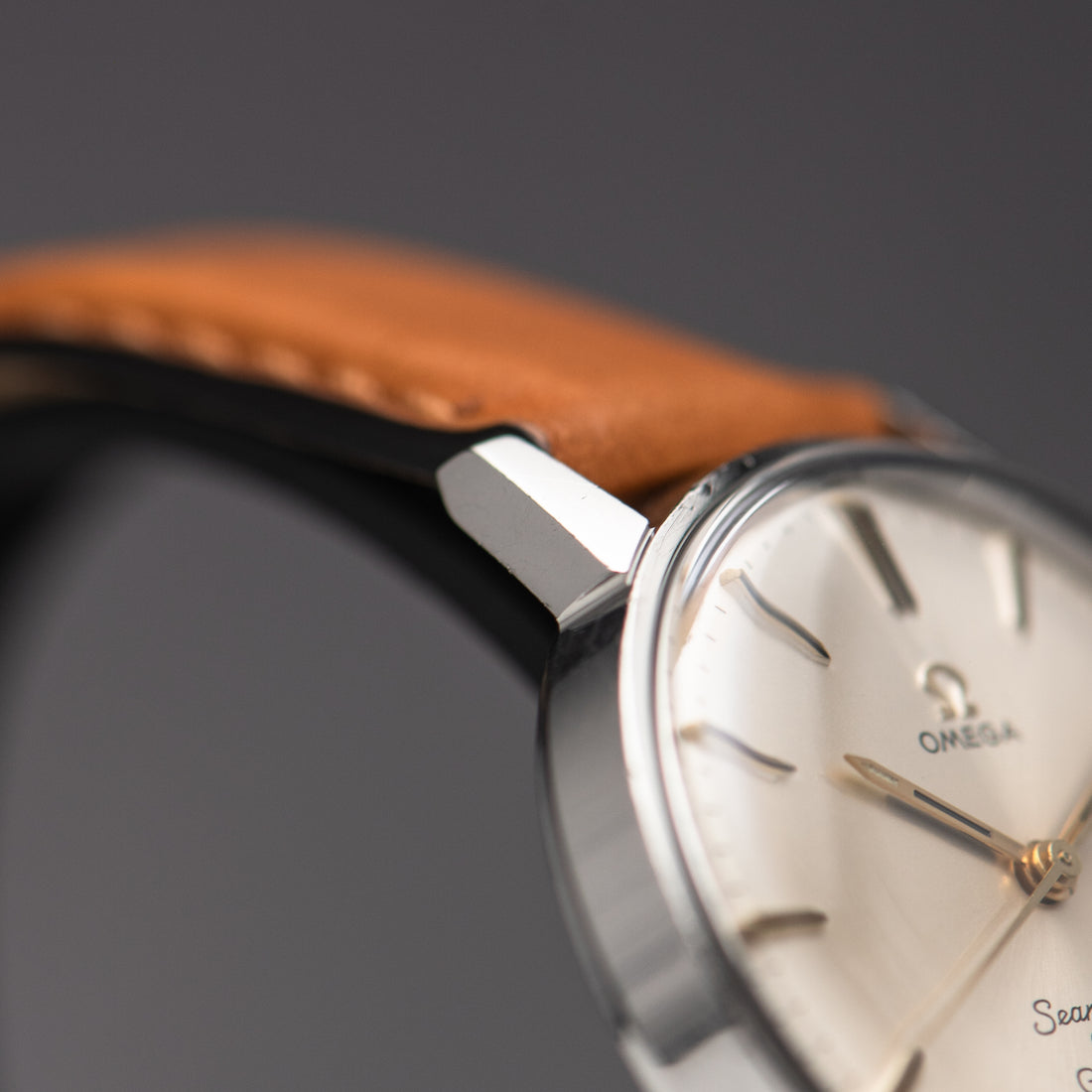 1967 DOUBLE SIGNED OMEGA SEAMASTER 600 GENEVE SUNBURST CAL. 601 REF. 135.011