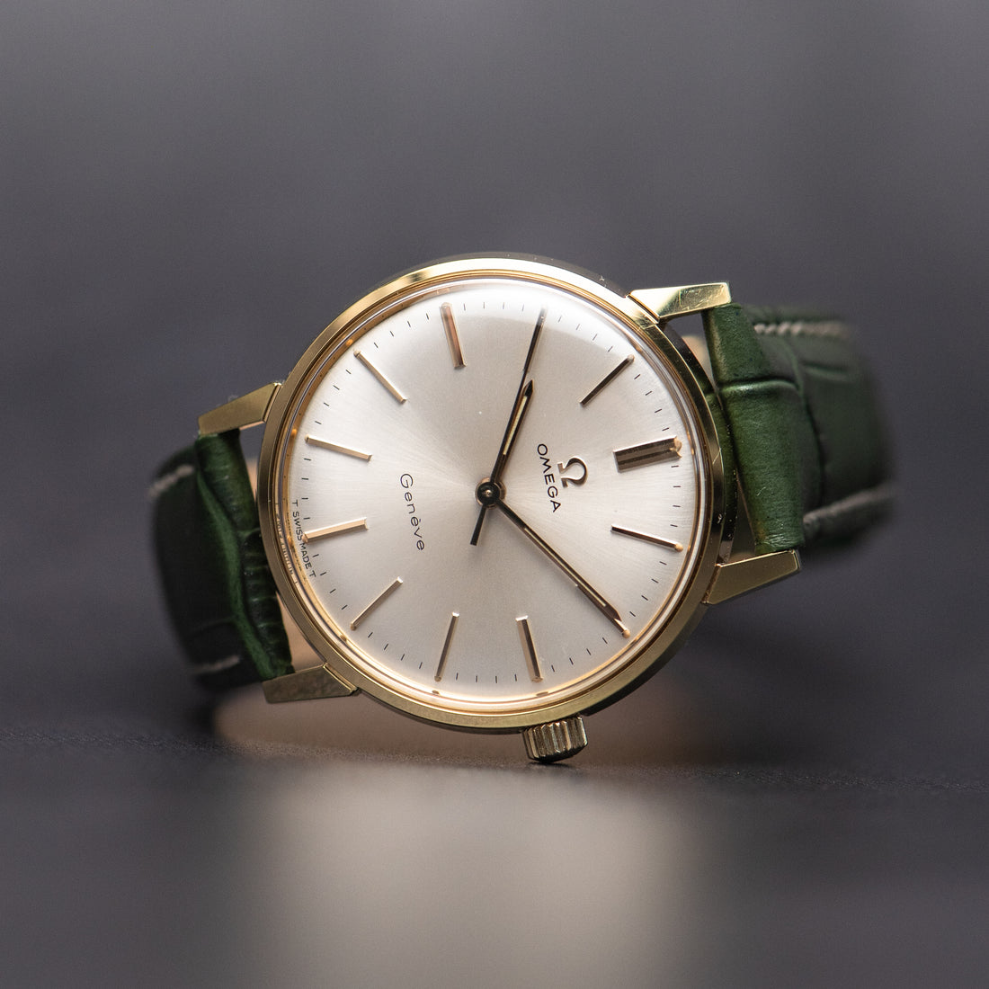 1967 OMEGA SEAMASTER GENEVE SUNBURST CAL. 601 REF. 135.011