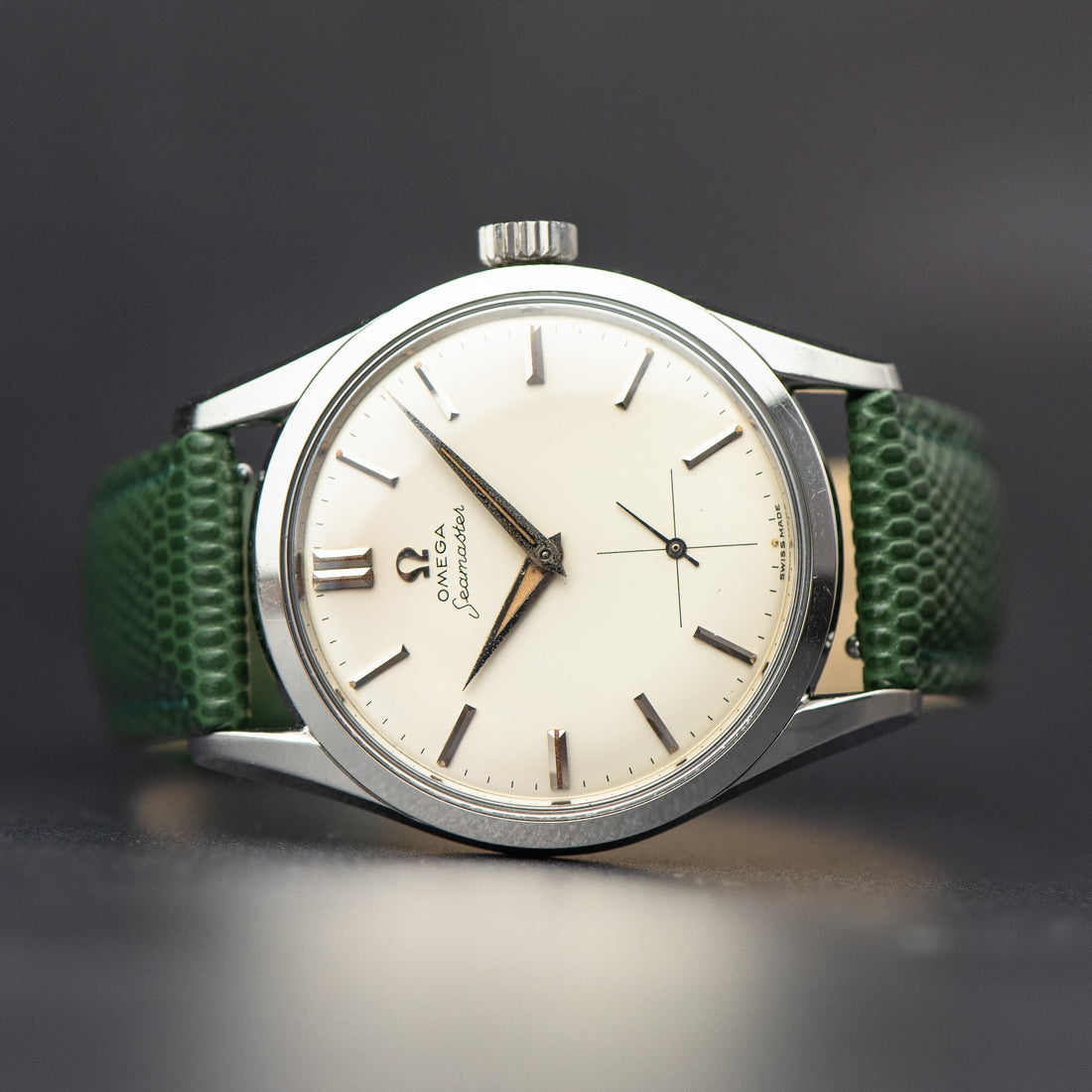 1960 OMEGA SEAMASTER SUB SECONDS CAL. 267 REF. 2937 1