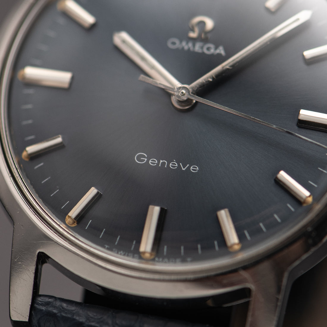 1969 OMEGA GENEVE BLUE SUNBURST CAL. 601 REF. 135.070