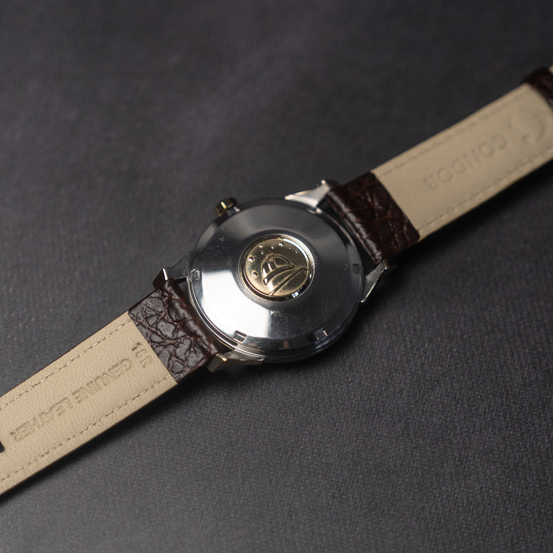 1963 OMEGA CONSTELLATION PIE PAN SUNBURST DOG-LEG CAL. 551 REF. 167.005