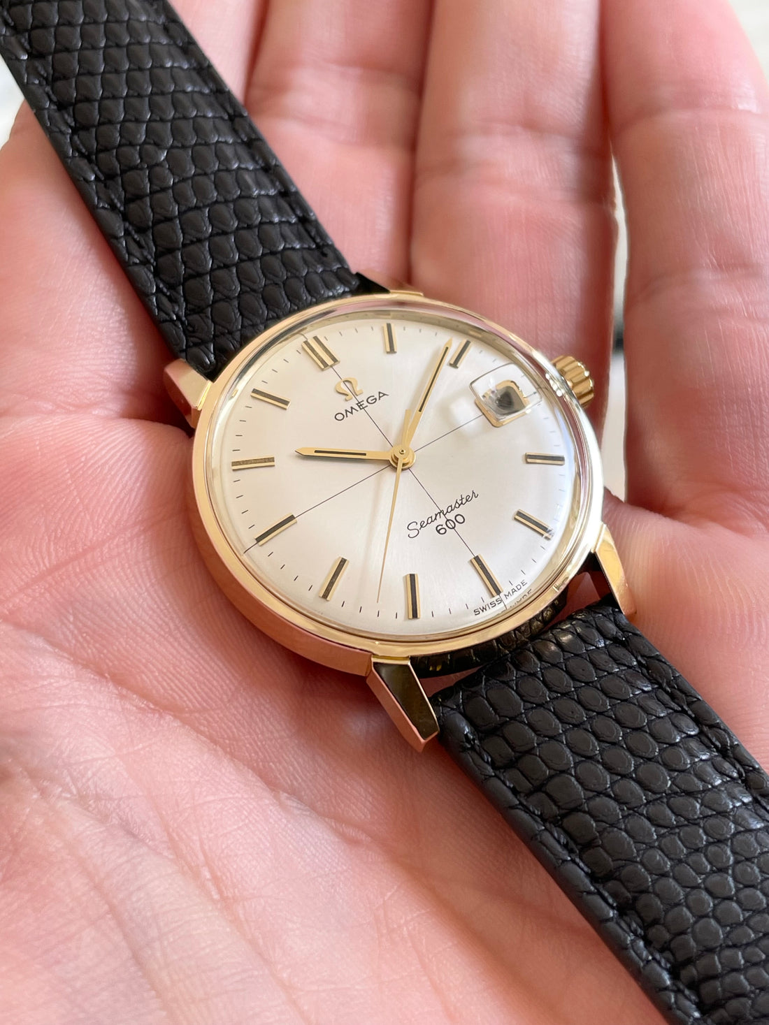 1966 OMEGA SEAMASTER 600 CROSSHAIR SUNBURST CAL. 611 REF. 136.011