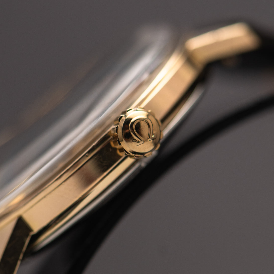 1963 OMEGA SEAMASTER SUNBURST CAL. 562 REF. 166.002