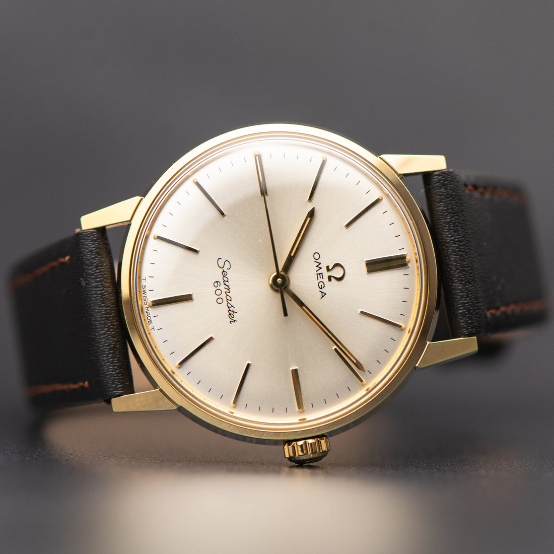 1965 OMEGA SEAMASTER 600 SUNBURST CAL. 601 REF. 135.011