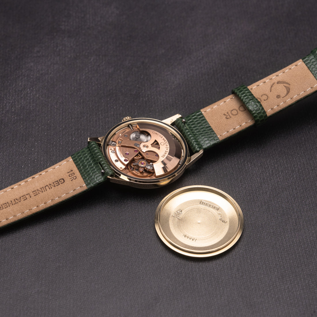 1968 14K GOLD OMEGA SEAMASTER GENEVE QUICKSET SUNBURST CAL. 565 REF. 166.001