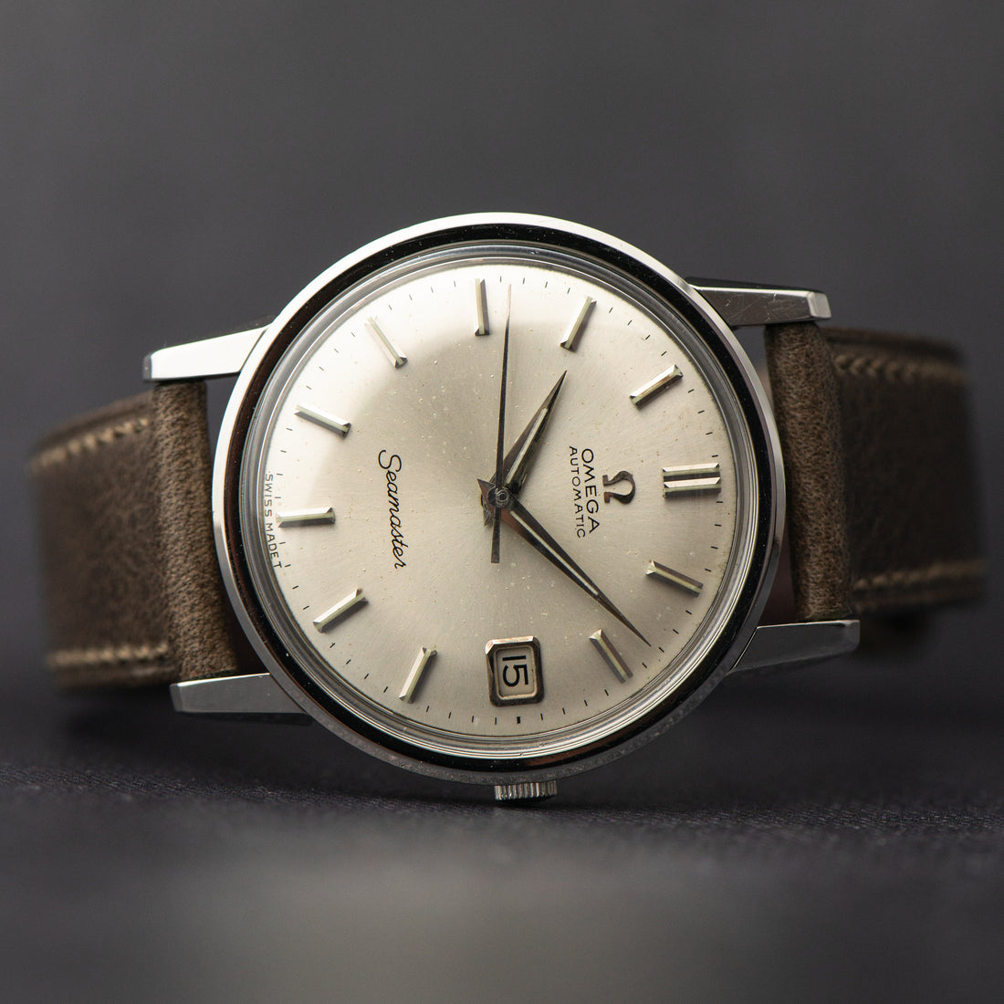 1966 OMEGA SEAMASTER SUNBURST CAL. 562 REF. 166.003