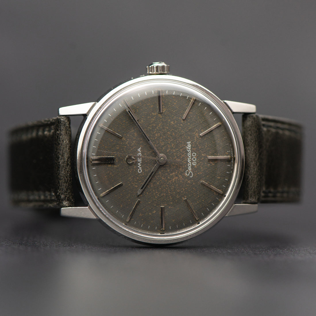 1965 OMEGA SEAMASTER 600 GREY LINEN CAL. 601 REF. 135.011