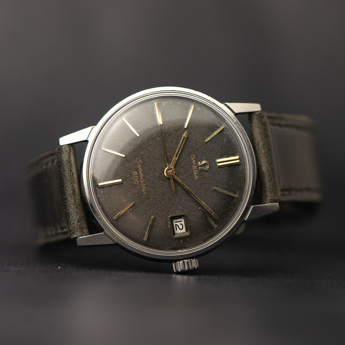 1966 OMEGA SEAMASTER 600 GREY LINEN CAL. 611 REF. 136.011