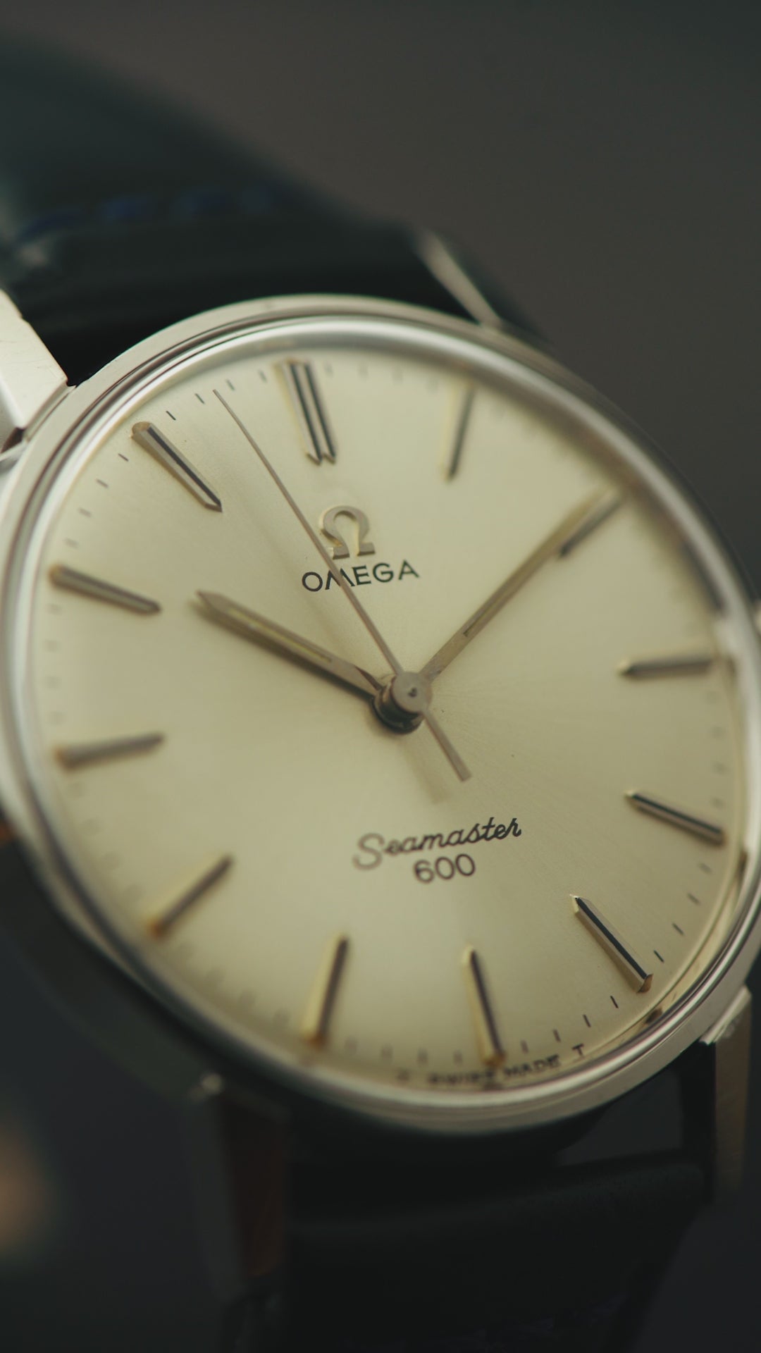 1965 OMEGA SEAMASTER 600 SUNBURST CAL. 601 REF. 135.011