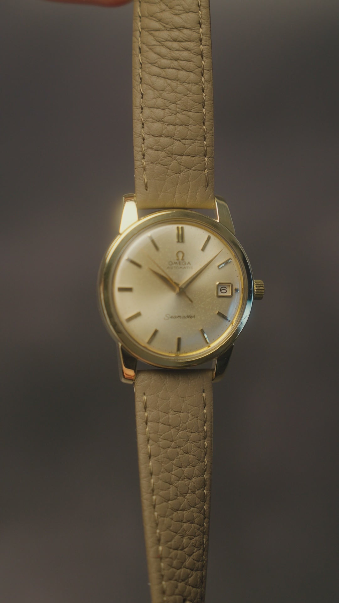 1964 OVERSIZE OMEGA SEAMASTER SUNBURST CAL. 562 REF. 166.011-63 SC