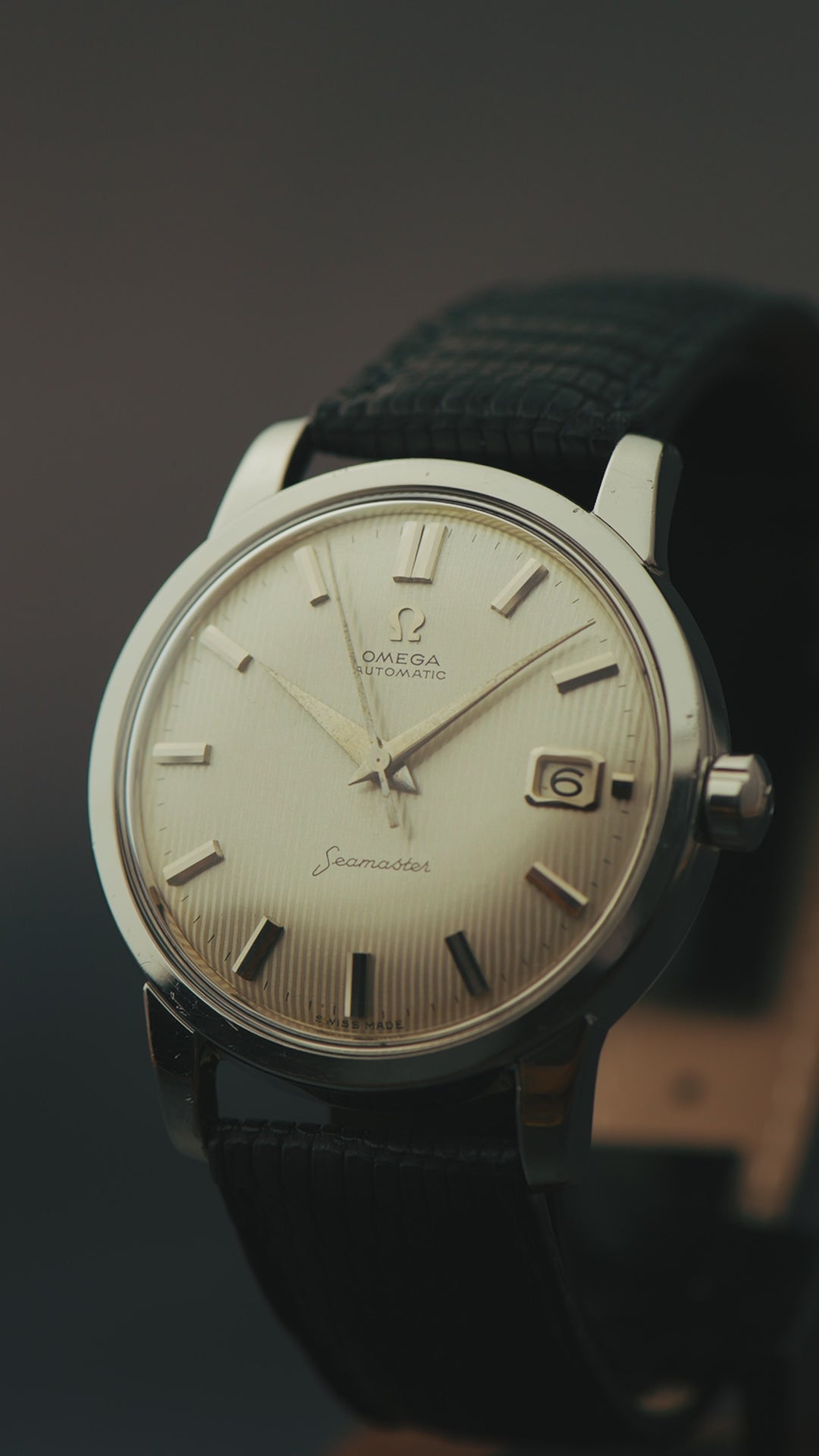 1961 OVERSIZE OMEGA SEAMASTER PINSTRIPE CAL. 503 REF. 2992-4SC