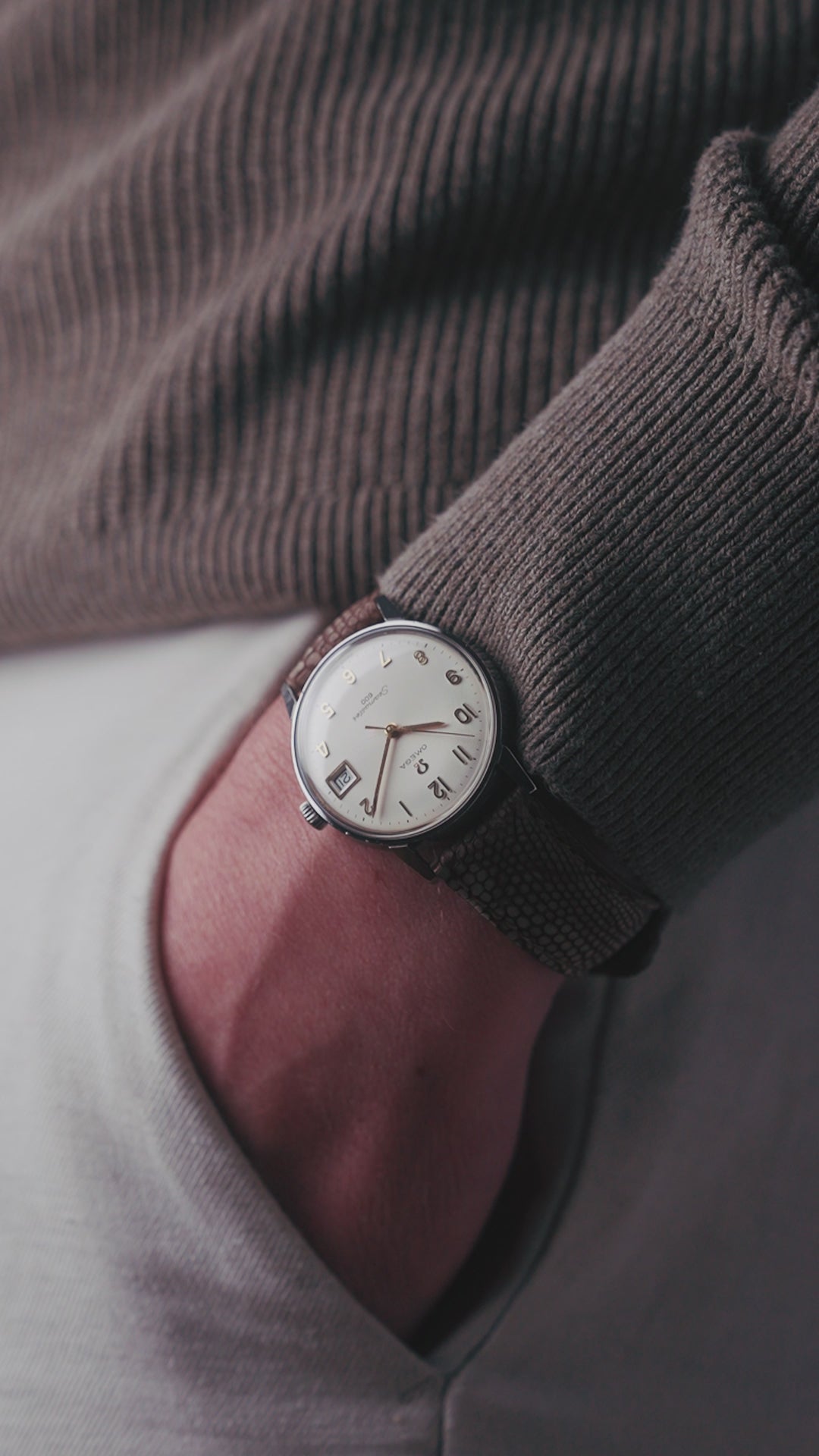 1968 OMEGA SEAMASTER 600 ARABIC CONCENTRIC CIRCLES QUICKSET CAL. 613 REF. 136.011