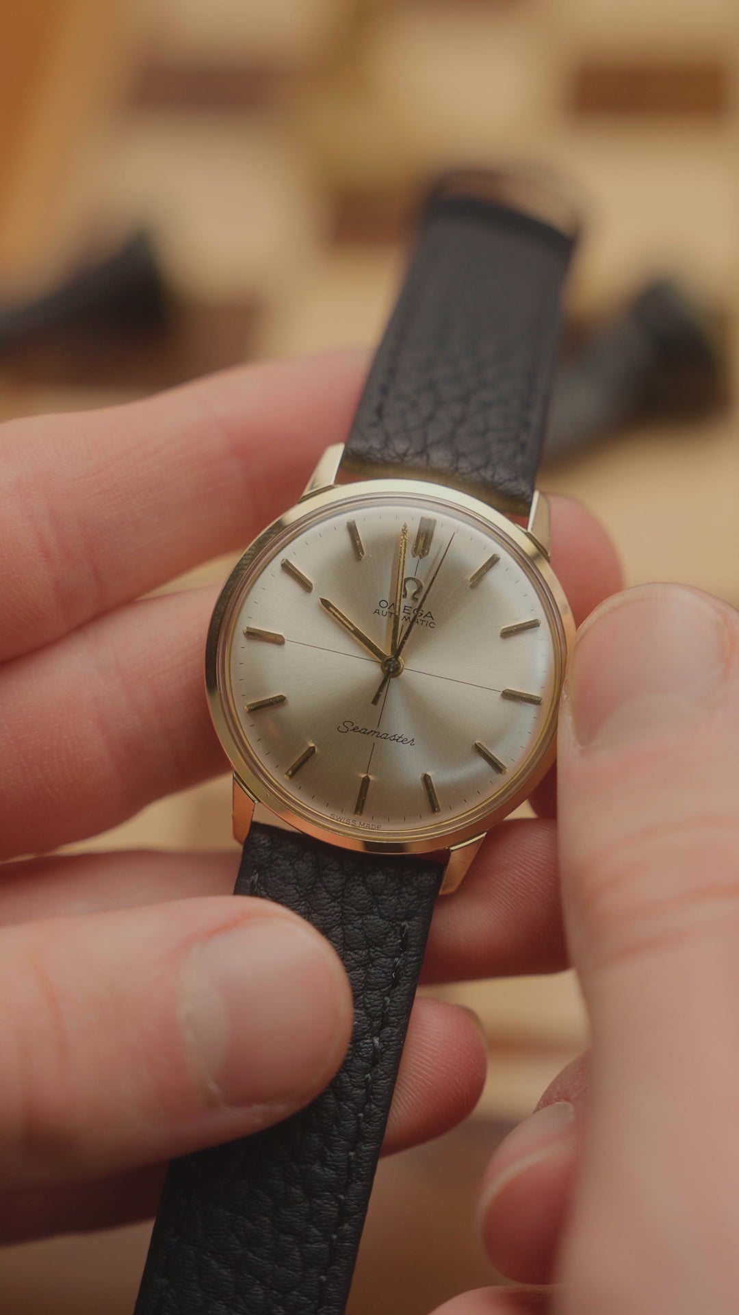 1963 OMEGA SEAMASTER CROSSHAIR SUNBURST CAL. 552 REF. 165.001