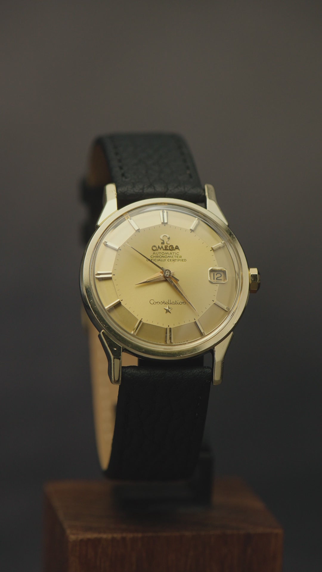 1967 OMEGA CONSTELLATION PIE PAN QUICKSET DOG-LEG CAL. 564 REF. 168.005