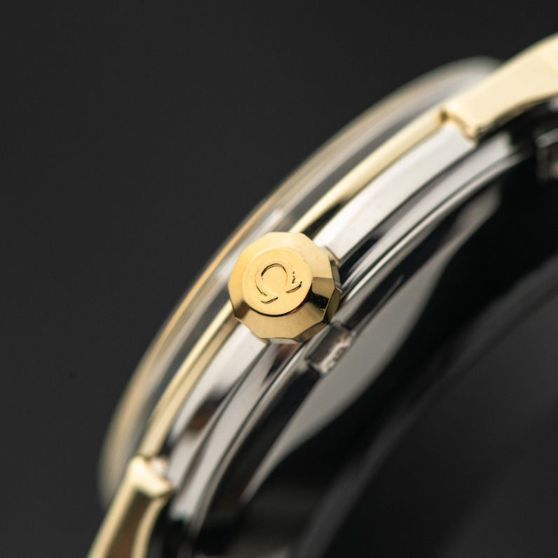 1966 OMEGA CONSTELLATION PIE PAN SUNBURST DOG-LEG CAL. 561 REF. 168.005